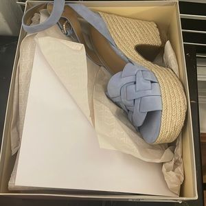 Marc fisher heels 9.5